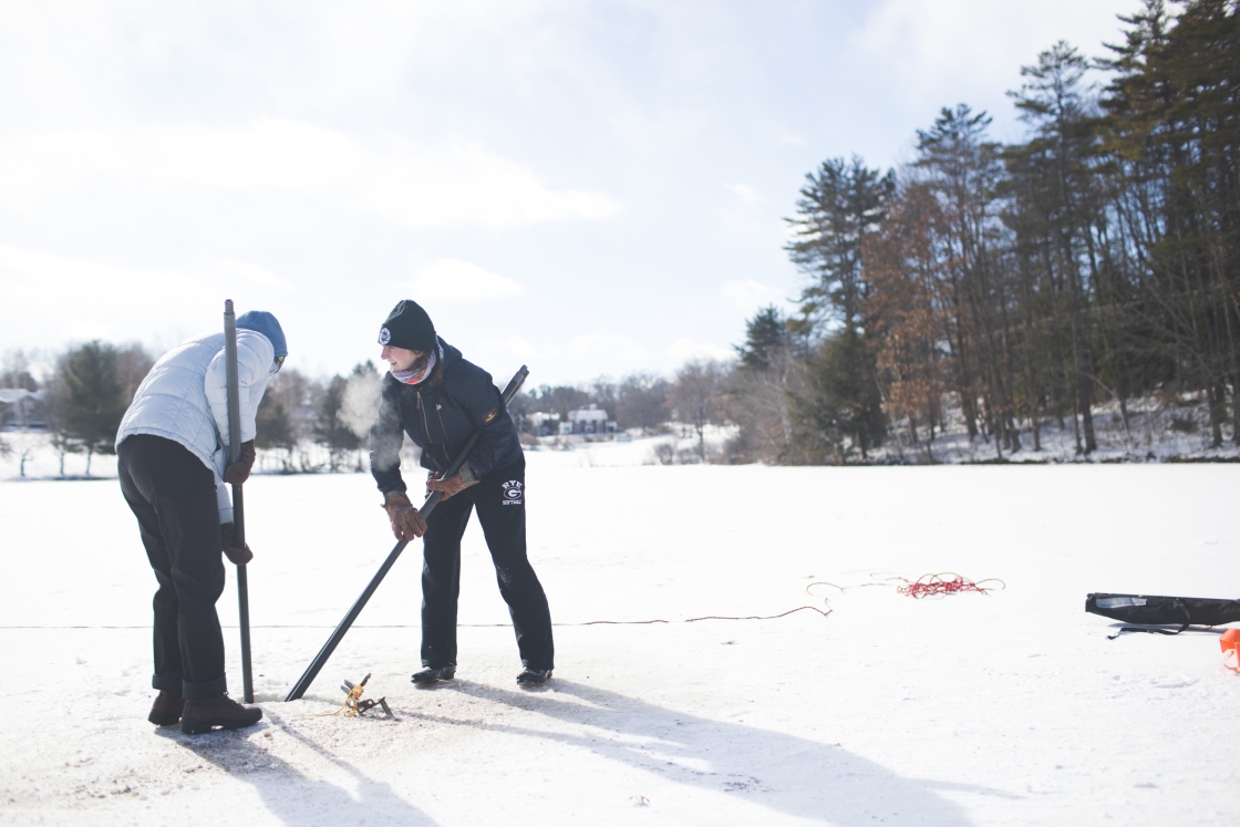 Earth Sciences 75 Quaternary Paleoclimatology class at Occom Pond.