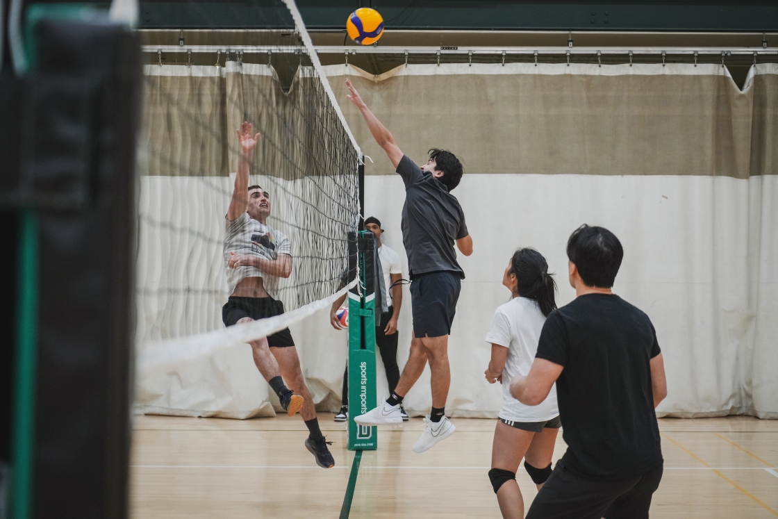 Max Beas '28 at volleyball intramural game