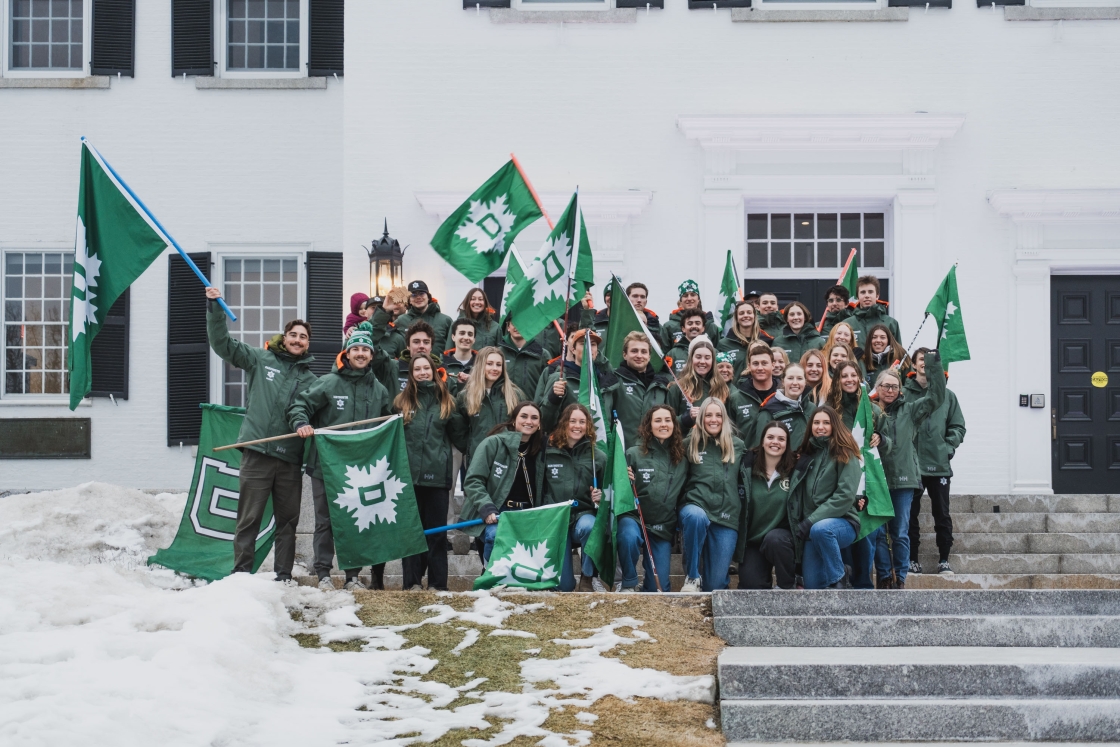 Dartmouth ski teams