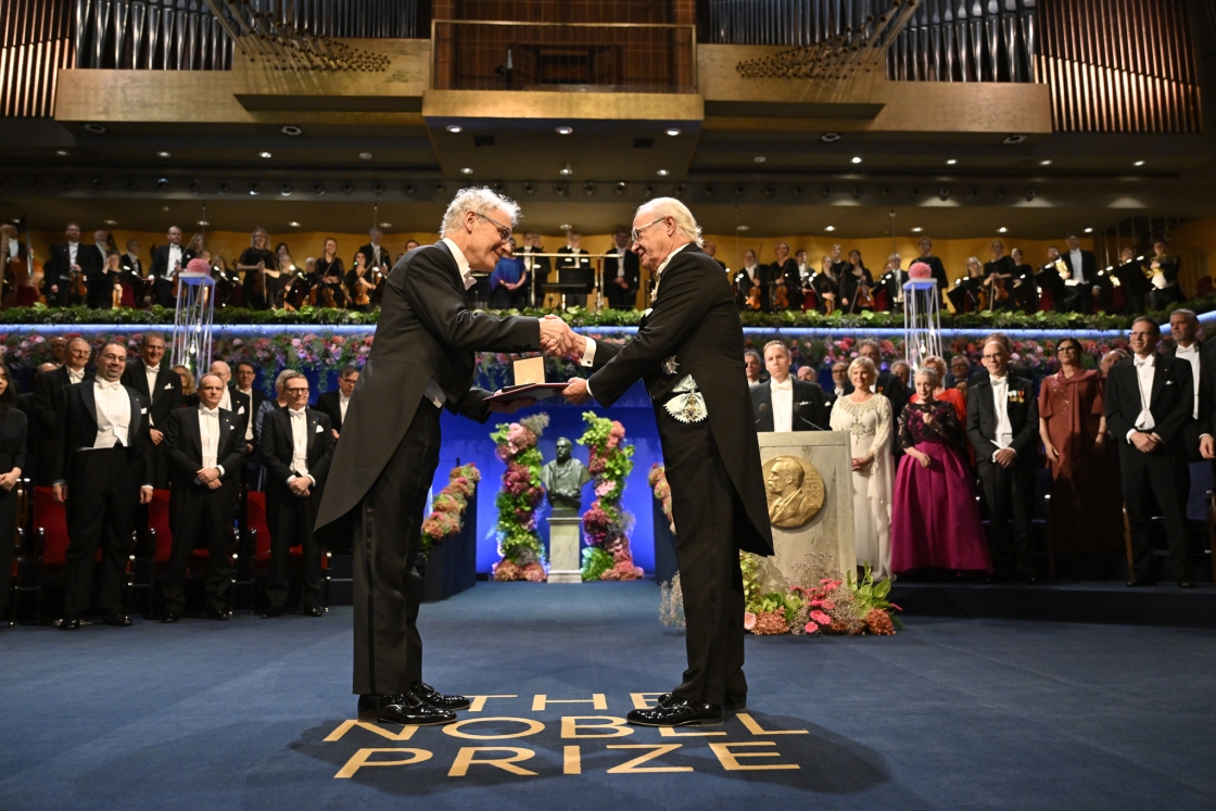 Carl Gustaf and Victor Ambros