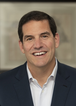 Todd Sisitsky new board member of Dartmouth College